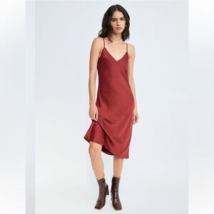 Wilfred Only Slip Satin Midi Dress